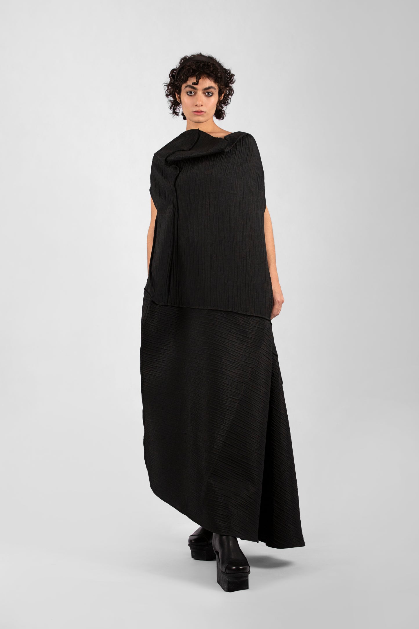 Essence Dress- Black
