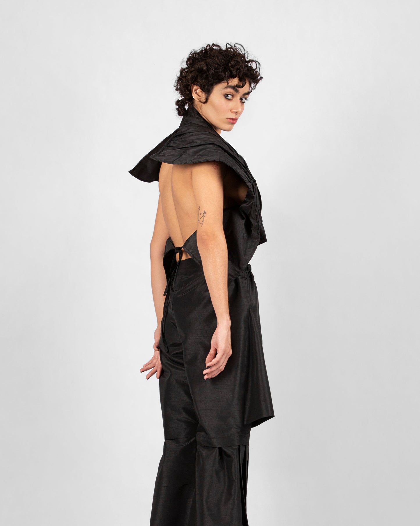Shell Top/Vest - Black