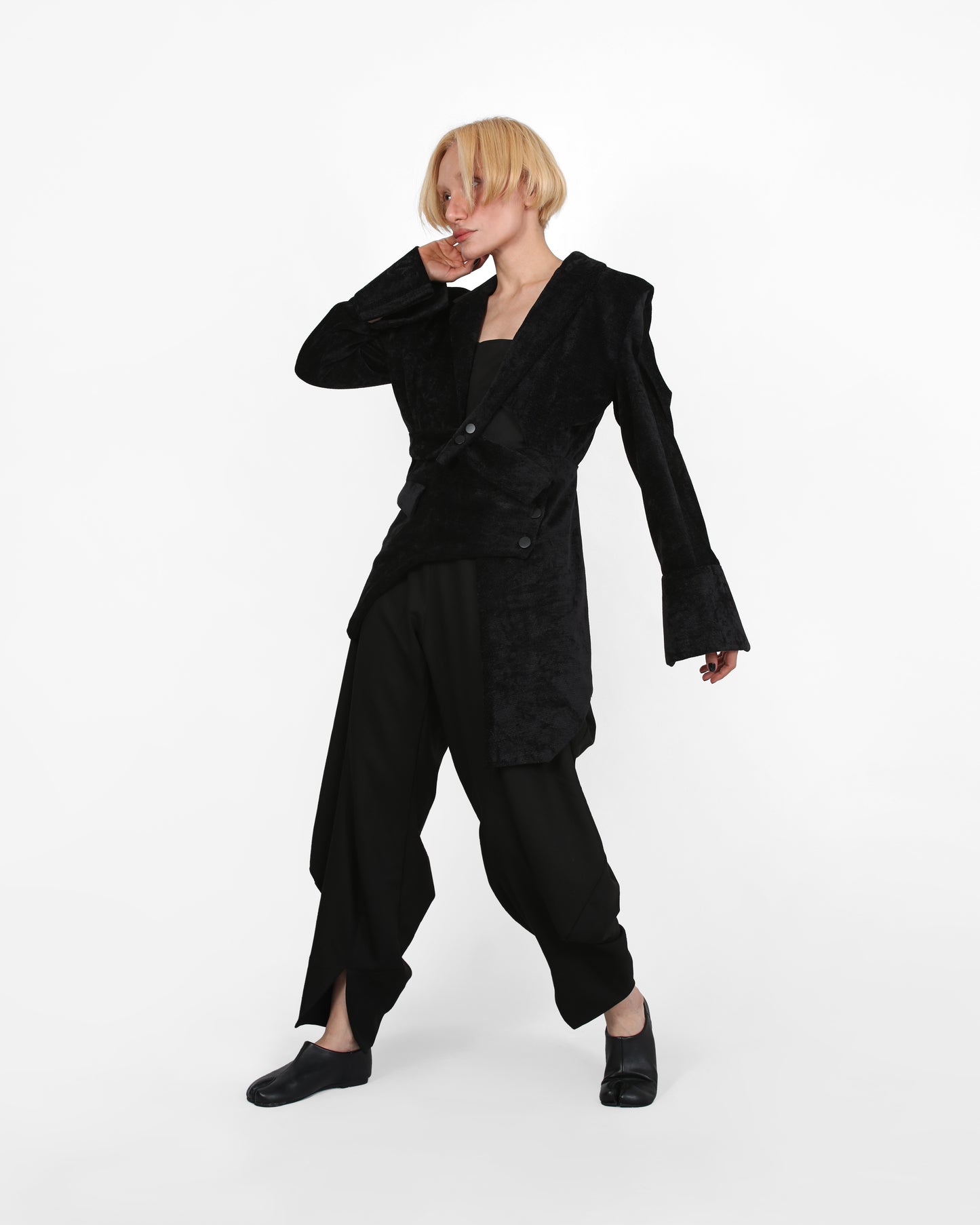 Obsidian Coat - Black Velvet
