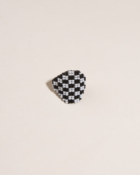 SANTA ISLA ready set go beaded black and white checkered ring