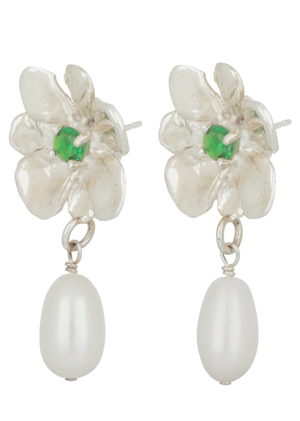 Pair of white bronze-plated earrings with a cultured pearl hanging from a flower, set with a green glass stone.