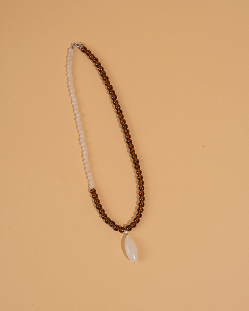 Stoner Necklace – White Mocha Oval