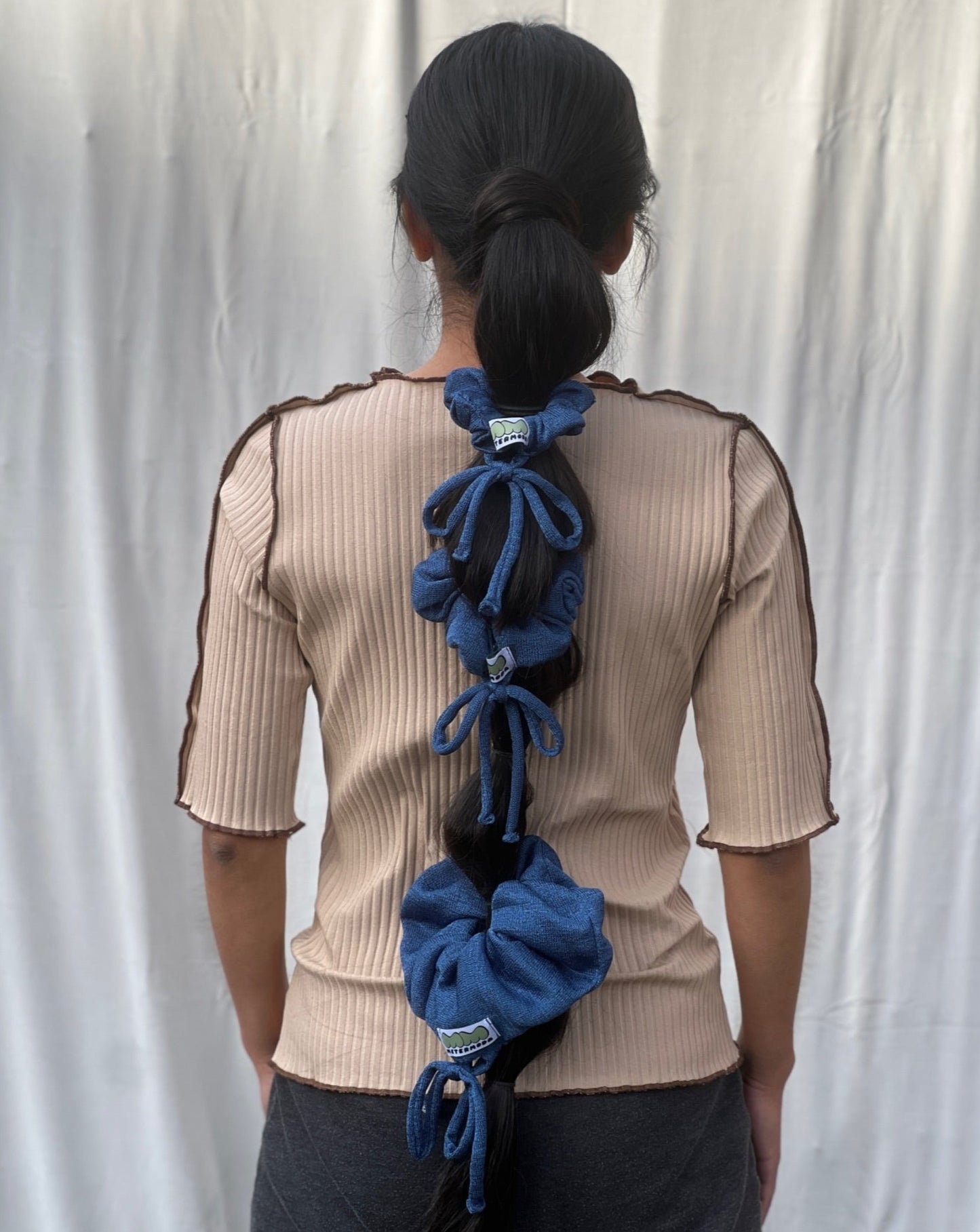 Bow Scrunchy – Azure