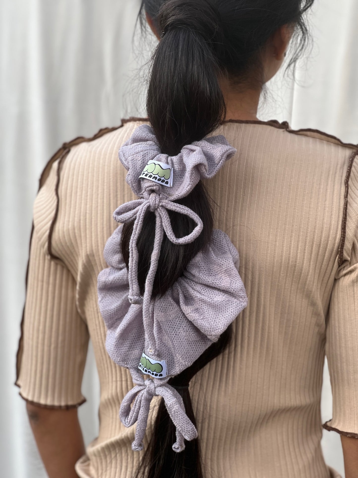 Bow Scrunchy – Lilac