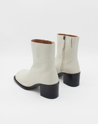 Otis Boot – Sand