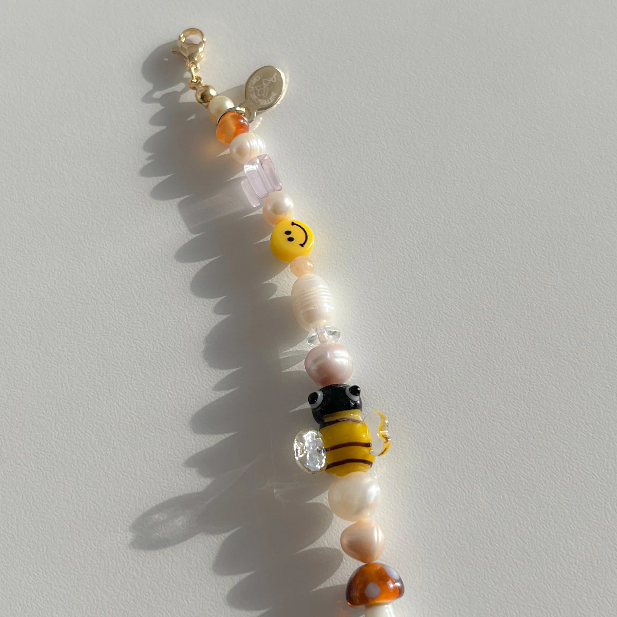 Freshwater Pearls Bracelet – Honeycomb Bee