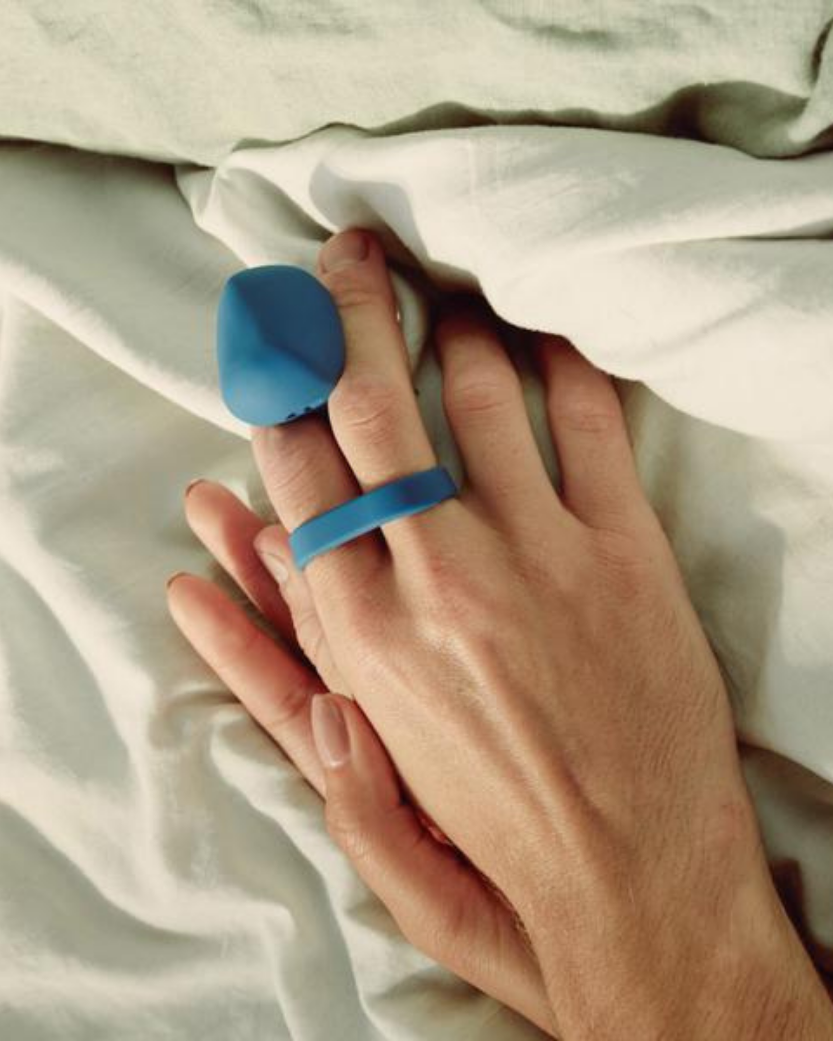 Fin Finger Vibrator- Blue