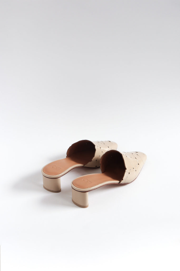 Emilia Mule - Caliza Patent
